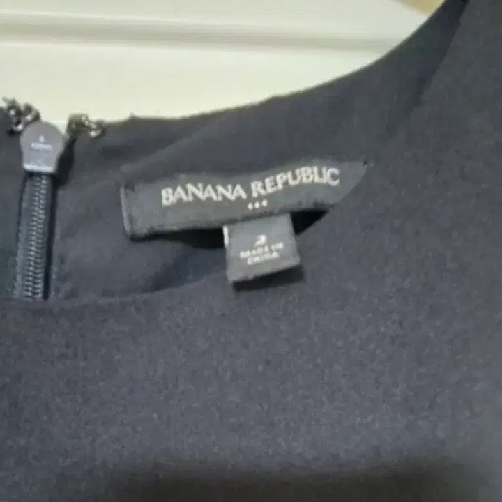 [BUNJANG] Banana Republic Black Long Dress with Slit Detail / 바나나리퍼블릭 원피스