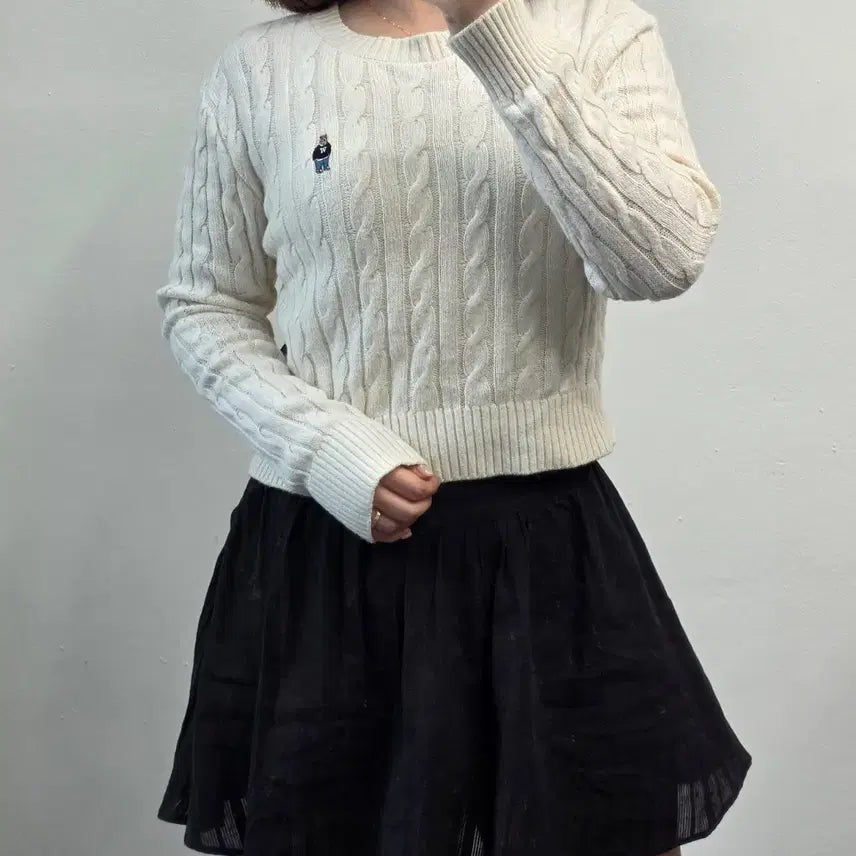 [BUNJANG] Frip Who.A.U Crop Cable Knit Ivory / [프립]S/후아유 크롭 케이블니트 아이보리