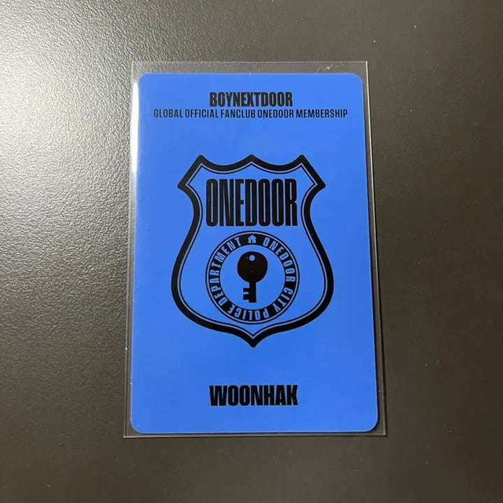 [BUNJANG] BOYNEXTDOOR Woong-hak Police Photocard Membership / 보이넥스트도어 보넥도 운학 경찰포카 멤버쉽