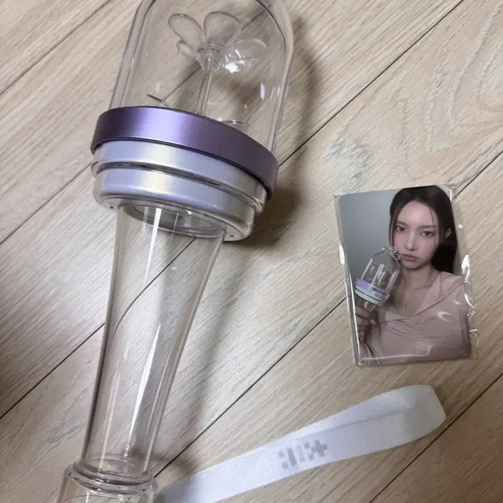 [BUNJANG] ILLIT Official Lightstick GLIT BONG / 아일릿 응원봉 글릿봉