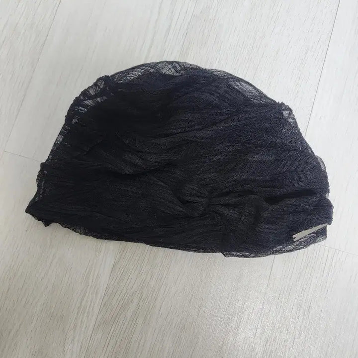 [BUNJANG] Miseki Seoul Sheer Turban Beanie / 미세키서울 쉬어 터번 비니 Sheer turban beanie