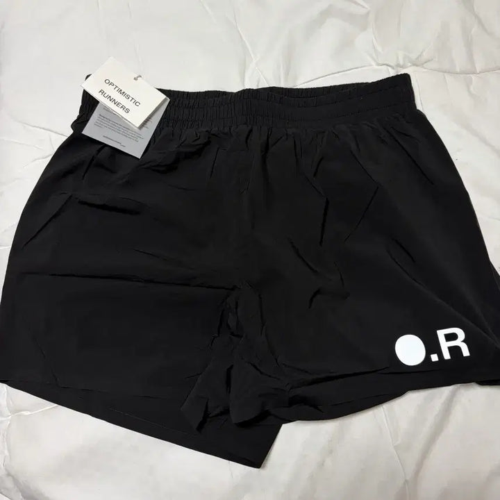 [BUNJANG] Optimistic Runners Matte Shorts (M Size) / <새상품>옵티미스틱러너스 매트쇼츠 (M사이즈)