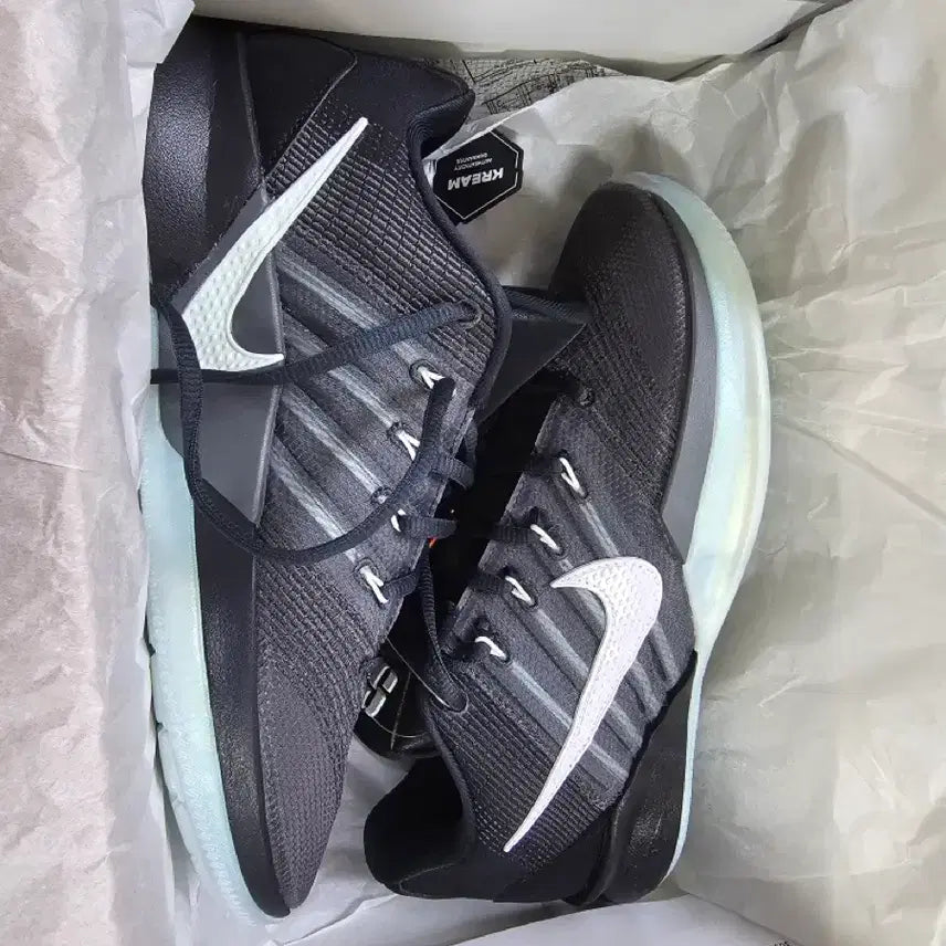 [BUNJANG] Nike Sabrina 3 EP Basketball Shoes - Black / 사브리나3 ep 농구화 260
