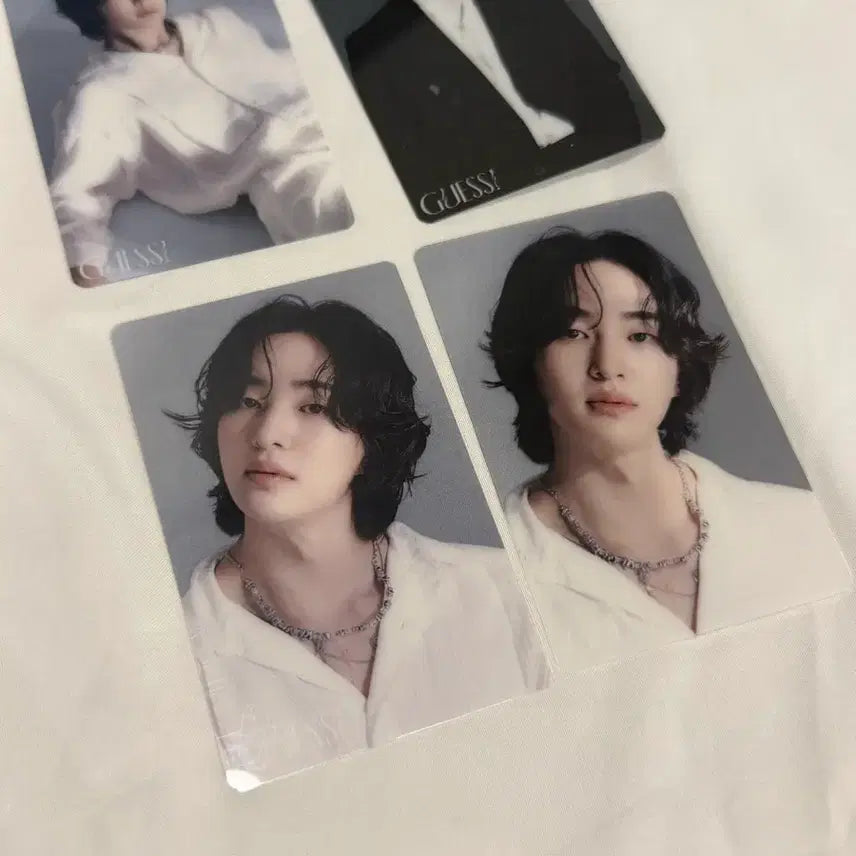 [BUNJANG] SHINee Onew Guess Transparent Acrylic Photocard Bundle Set / 샤이니 온유 게스 투명 아크릴 포카 4장일괄 양도