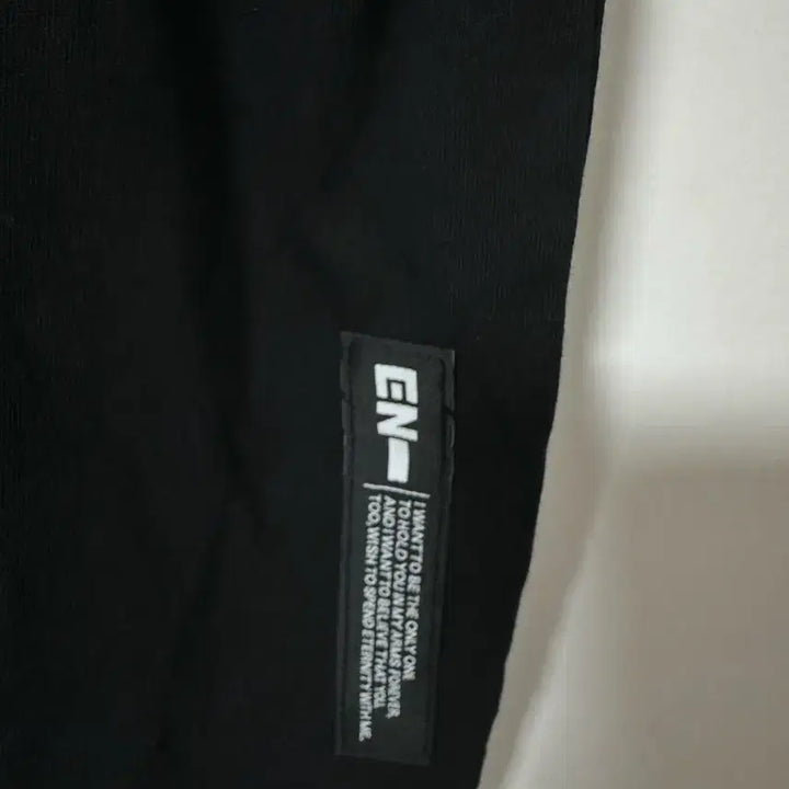 [BUNJANG] ENHYPEN DESIRE : UNLEASH Short Sleeve T-Shirt / 엔하이픈 [DESIRE : UNLEASH] 반팔 티셔츠 ENHYPEN