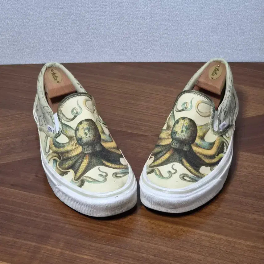 [SOLD OUT] 반스 슬립온 한정판 285