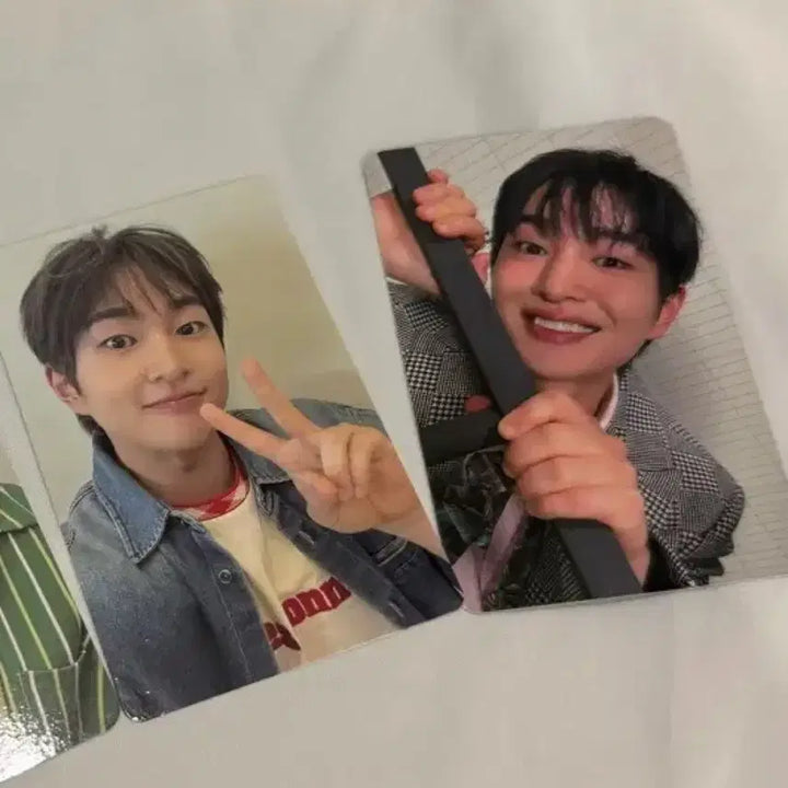 [BUNJANG] SHINee Onew Flow Photocard Bundle Set / 샤이니 온유 플로우 포카 2장일괄