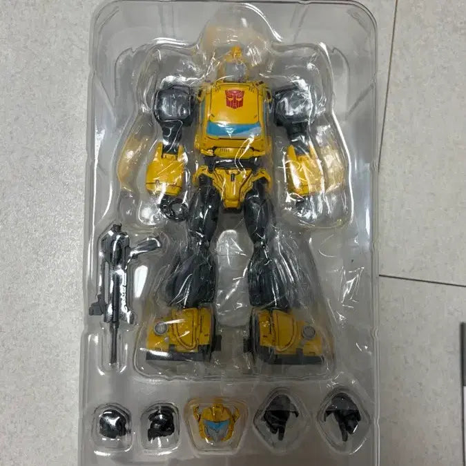 [BUNJANG] ThreeZero MDLX Bumblebee Vintage Figure / 트랜스포머 쓰리제로mdlx 범블비 빈티지