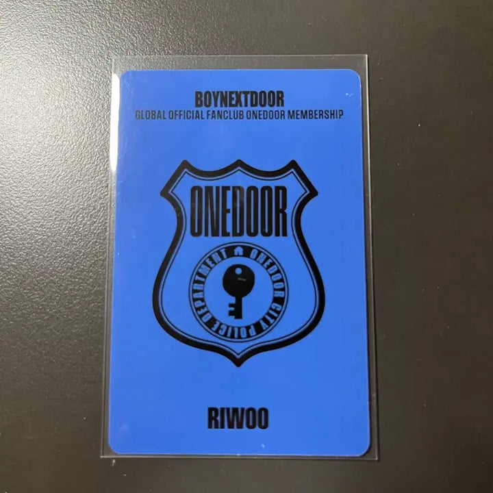 [BUNJANG] BOYNEXTDOOR RIWOO Membership Exclusive Police POB Photocard / 보이넥스트도어 리우 멤버쉽 특전 경찰 이상혁