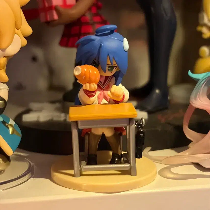 [BUNJANG] Lucky Star Izumi Konata Sorapan Figure / 러키스타 이즈미 코나타 소라빵 피규어