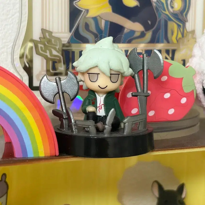 [BUNJANG] Danganronpa Nagito Komaeda Figure / 오늘 8/1 까지 판매) 고전 단간론파 코마에다 나기토 피규어