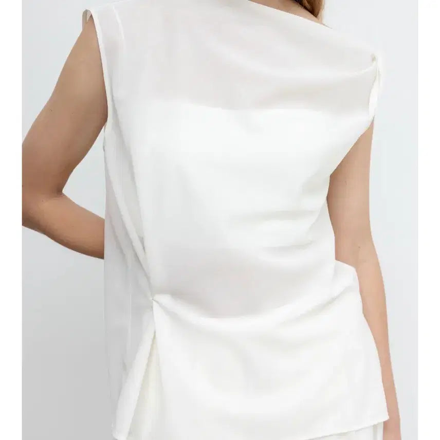 [BUNJANG] rrace Wool Twist Blouse / 레이스 울 트위스트 블라우스(rrace summer wool twist