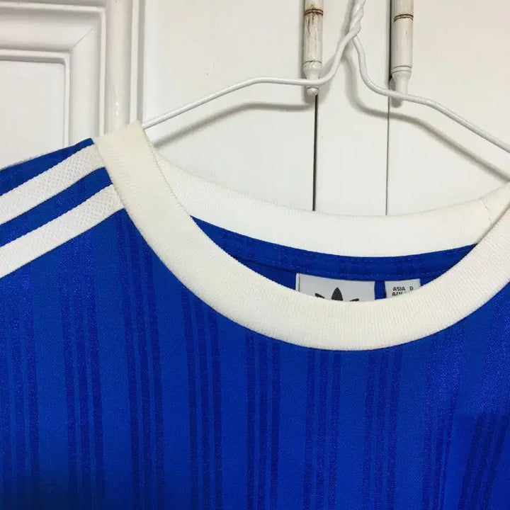 [BUNJANG] Adidas Adicolor T-Shirt Blue / 아디컬러 티 블루
