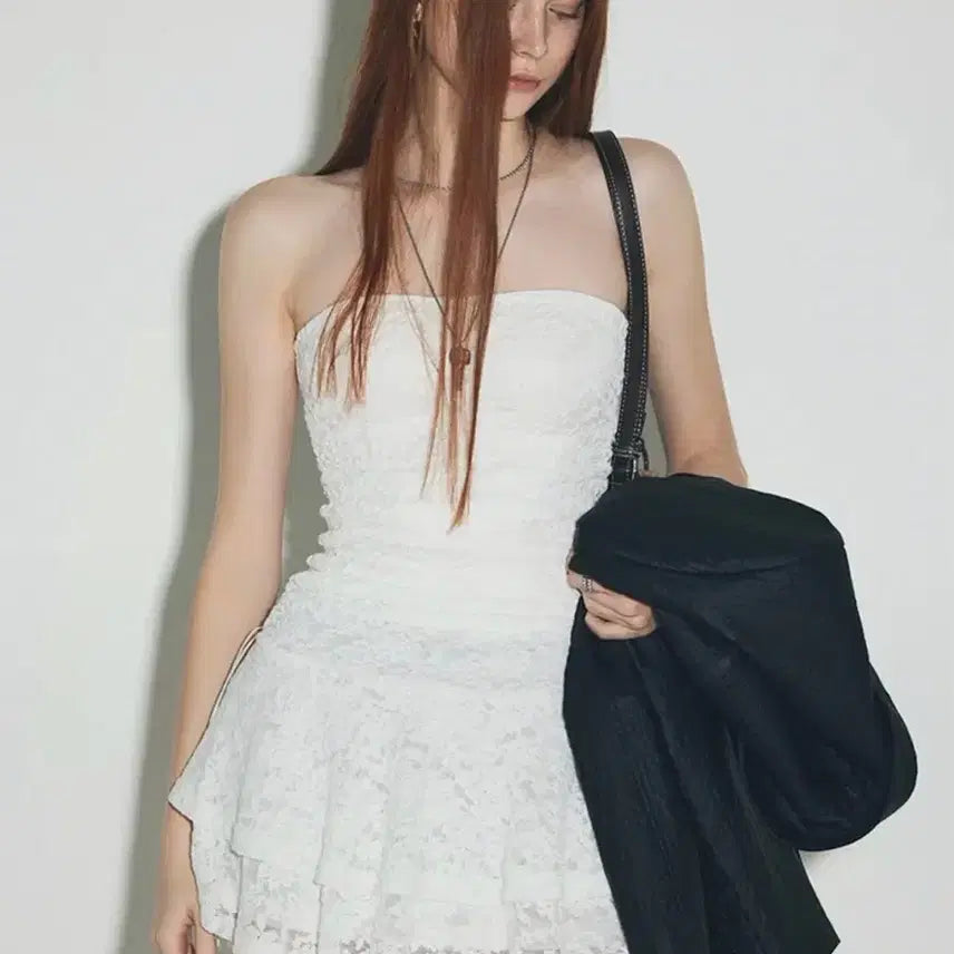 [BUNJANG] Twee Morin Tube Top Lace Dress / 트위 모린 튜브탑 레이스 원피스
