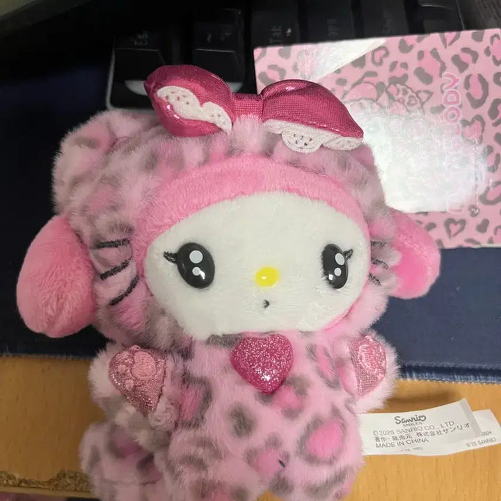 [BUNJANG] Sanrio Gyaruneko Leopard My Melody Mascot / 산리오 갸루네코 호피 마이멜로디 마스코트