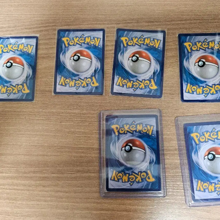 [BUNJANG] 25th Anniversary Pokemon Card Pikachu Bundle / 25주년 포켓몬카드 피카츄 팝니다.