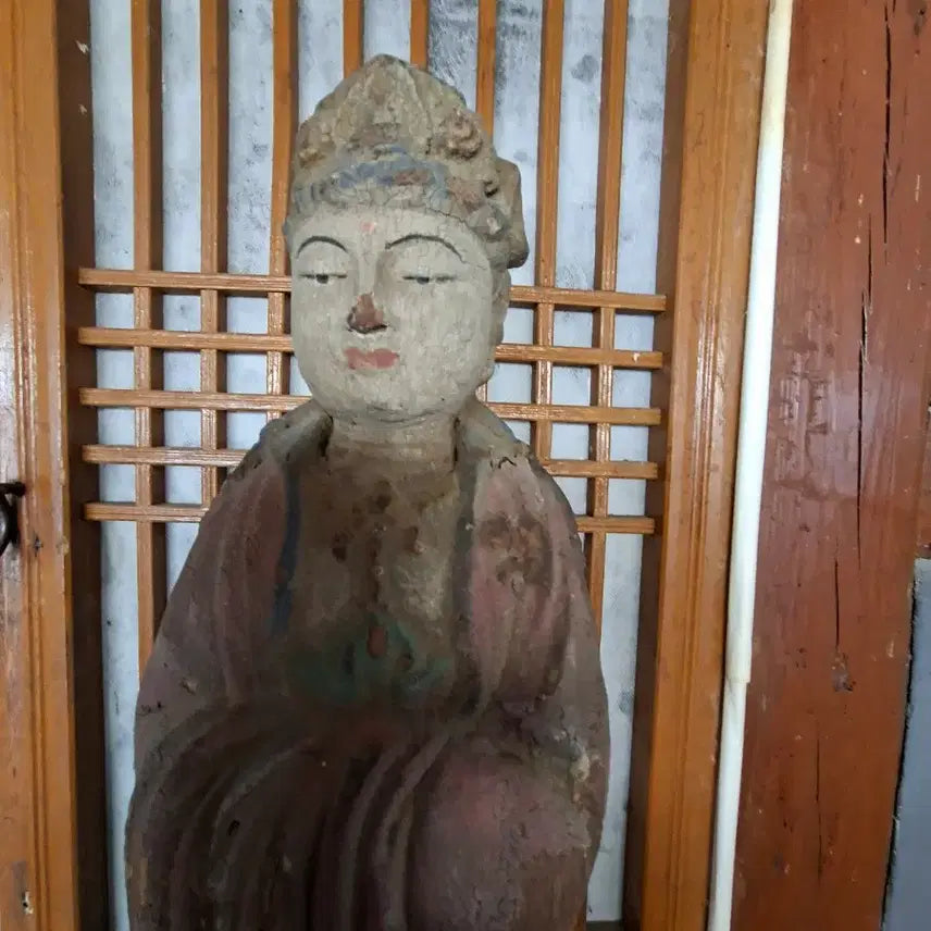 [BUNJANG] Antique Wooden Statue of Guanyin / 고풍스러운 목조 관세음보살상