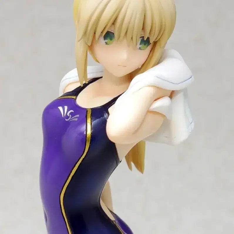 [BUNJANG] Fate/Zero Saber WAVE Beach Queens 1/10 Scale Figure / 페이트 제로 세이버 WAVE 비치퀸즈 1/10 피규어 고전 미소녀 피규어