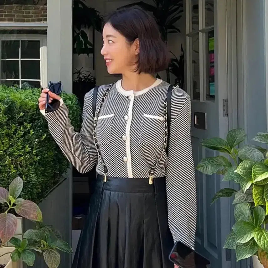 [BUNJANG] ON&amp;ON Diagonal Striped Cardigan - Black / 온앤온 diagonal striped cardigan - black