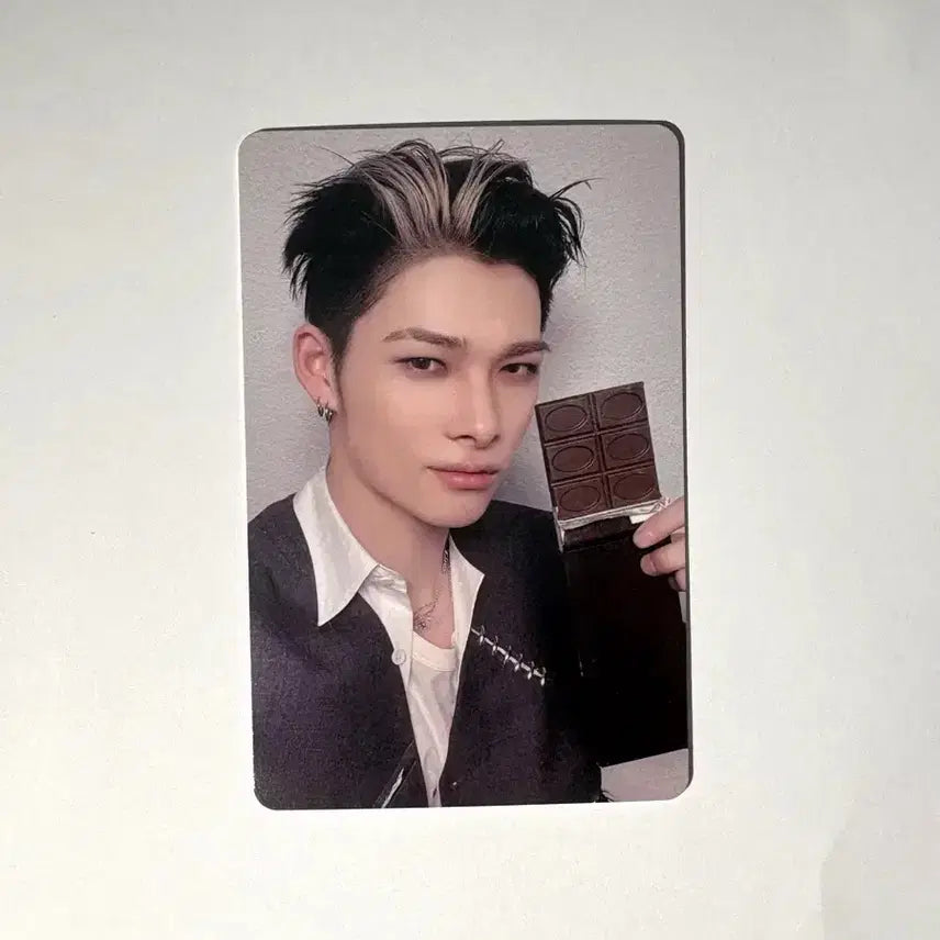 [BUNJANG] ENHYPEN Ni-ki The Sun Vanish YZY Chocolate Photocard / 엔하이픈 니키 the sin vanish yzy 이즈위 초콜릿 chocolate