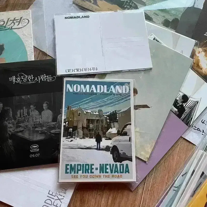 [BUNJANG] Nomadland Original Book (First Edition Limited Film Poster Special Edition) with Live Talk Postcard / 노매드랜드 원작 도서(초판한정 영화포스터 특별판)노마드랜드 라이브톡 엽서