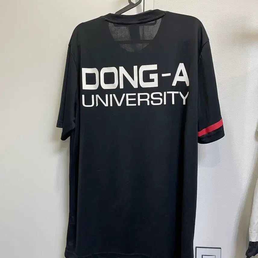 [BUNJANG] Dong-A University Taekwondo T-Shirt / 동아대학교 태권도 반팔티