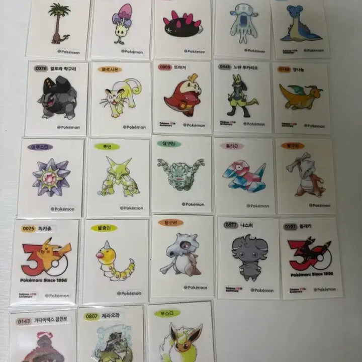 [BUNJANG] Pokemon 30th Anniversary Sticker Art Collection Pikachu, Dynamax Snorlax, Zeraora, Scraggy / 포켓몬 30주년 띠부씰 아트윅 피카츄 거다이맥스 잠만보 제라오라 뜨아거