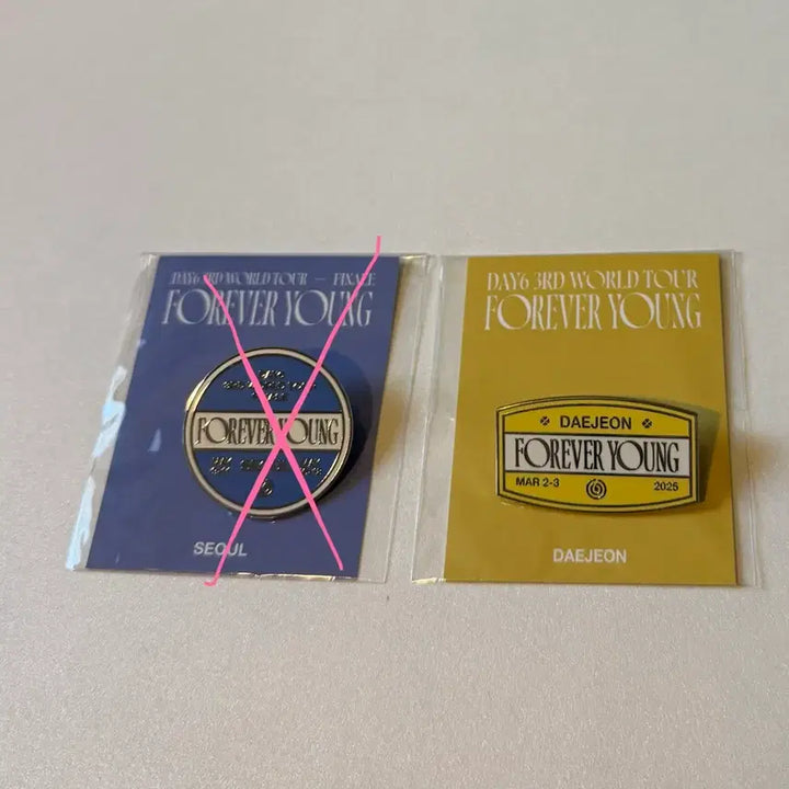 [BUNJANG] Day6 Forever Young MD National Tour Badge Daejeon / 데이식스 포에버영 엠디 전국투어 뱃지 대전 양도 판매