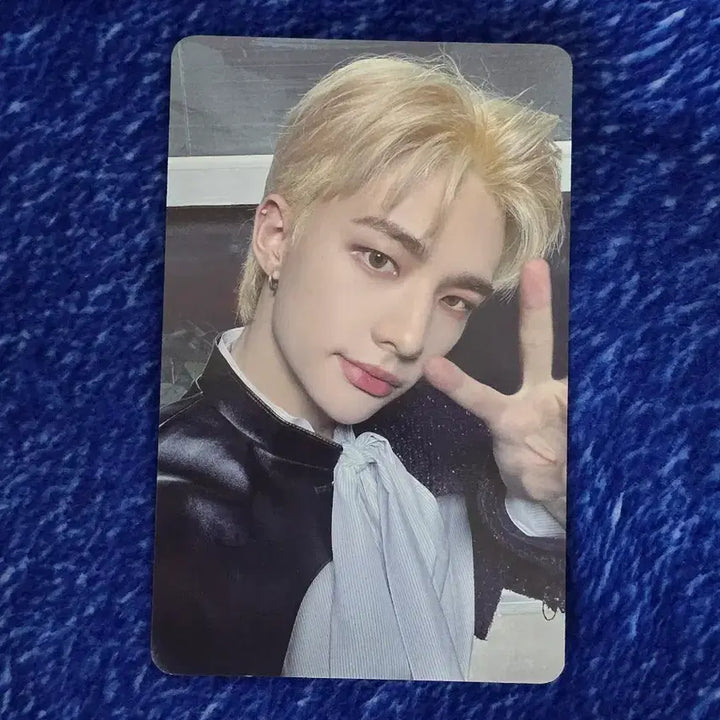 [BUNJANG] Stray Kids Japan Exhibition Man-en Special Edition Hyunjin Photocard / 스키즈 일본 EXHIBITION 만엔특전 현진포카