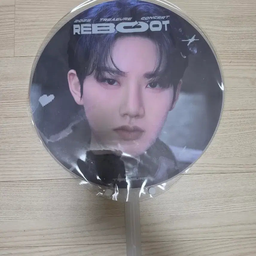 [BUNJANG] TREASURE REBOOT Concert Junkyu Uchiwa / treasure concert REBOOT 준규 우치와