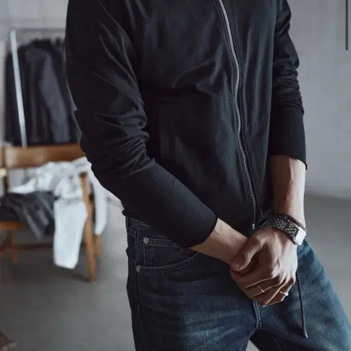 [BUNJANG] Monoprive Textured High Neck Zip Black / 구매 Textured High neck Zip black 하이넥 블랙 3
