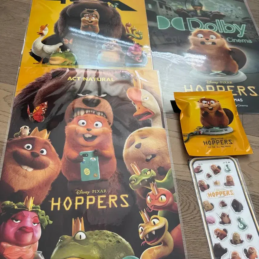 [BUNJANG] Hoopers 5-Piece Set (3 Posters + Stickers + Pouch) / 호퍼스 5종 (포스터 3종 + 스티커 + 파우치)