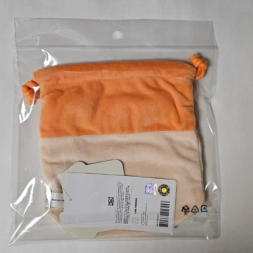 [BUNJANG] Wishnini Bubble Nyan Nyi Yushi Pouch / 위시니니 파우치 버블냥니 유우시 버블냥