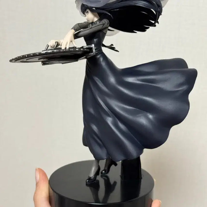 [BUNJANG] Sakamoto Days Osaragi Misosho Vibe Figure / 암실전시/쿨거시 택포2) 사카모토 데이즈 오사라기 미소녀 바이브 피규어