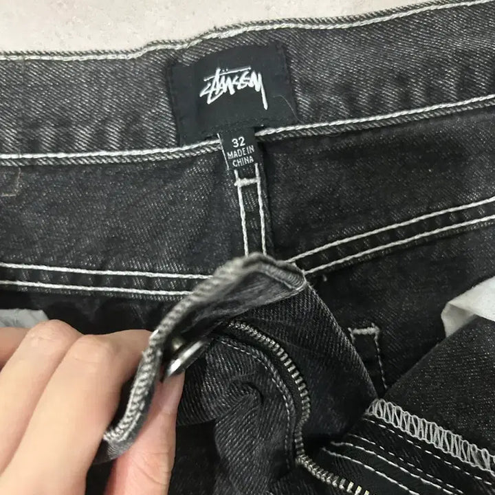 [BUNJANG] Stussy Black Denim Shorts (Size 32) / 스투시 블랙 데님 쇼츠 (32)
