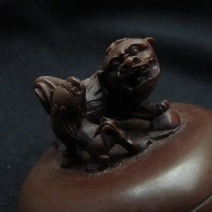 [BUNJANG] Round Seal Case with Animal Carving / 원형 도장함