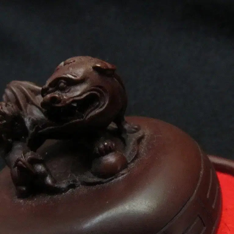 [BUNJANG] Round Seal Case with Animal Carving / 원형 도장함