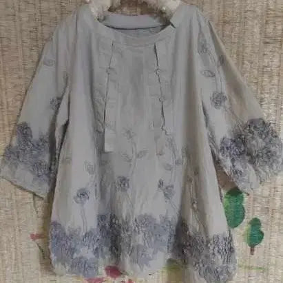 [BUNJANG] Gray Floral Embroidered Blouse / 그레색 꽃자수 블라우스