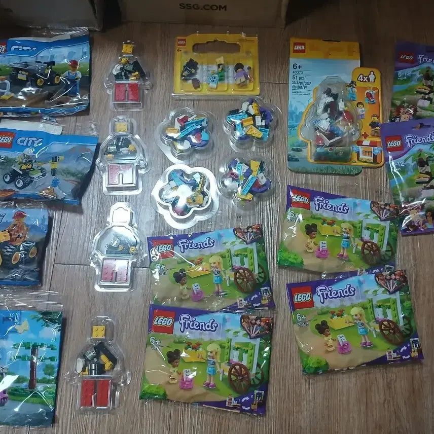 [BUNJANG] Lego City, Friends Minifigures &amp; Block Sets - Sealed / 레고 처분 합니다