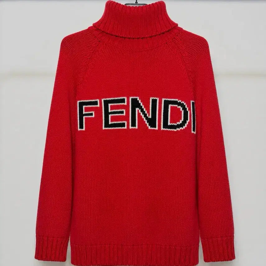 [BUNJANG] Fendi New Model Knit Sweater / 신형 펜디 니트 s+급
