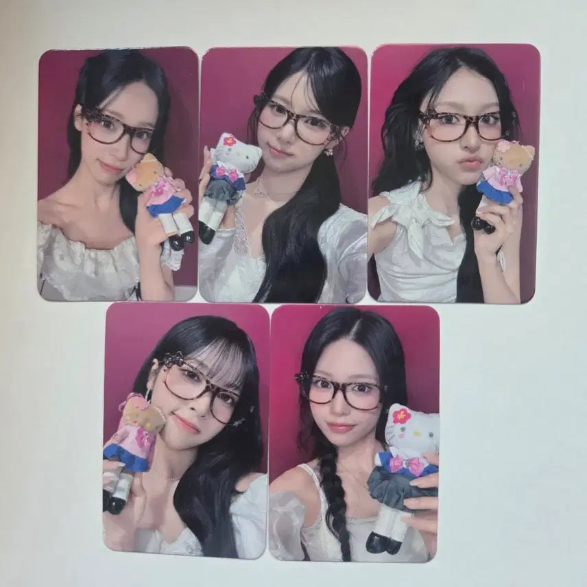 [BUNJANG] RESCENE Lucky Draw Photocard Set / 260425 리센느 미공포 포카 세트