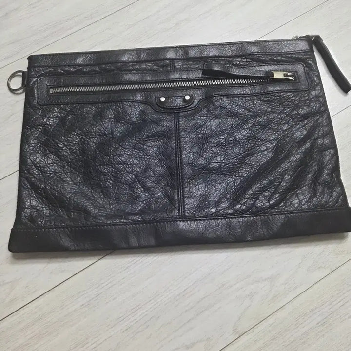 [BUNJANG] Balenciaga Clip Clutch Large Black Leather / 발렌시아가 클립클러치 라지사이즈