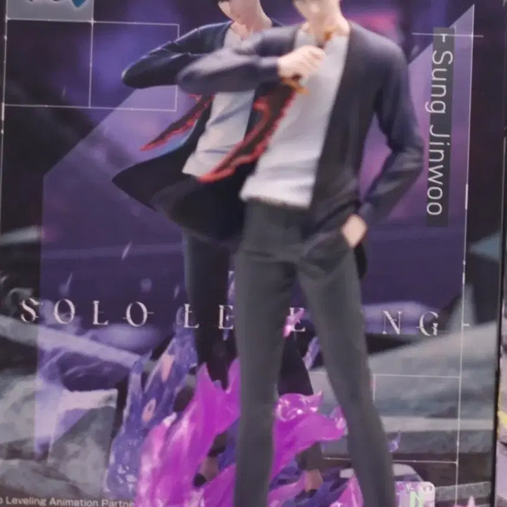 [BUNJANG] Solo Leveling Sung Jin-Woo &amp; Cha Hae-In Figure Set (Sealed) / [미개봉]나혼자만레벨업(나혼렙) 성진우, 차해인 피규어세트