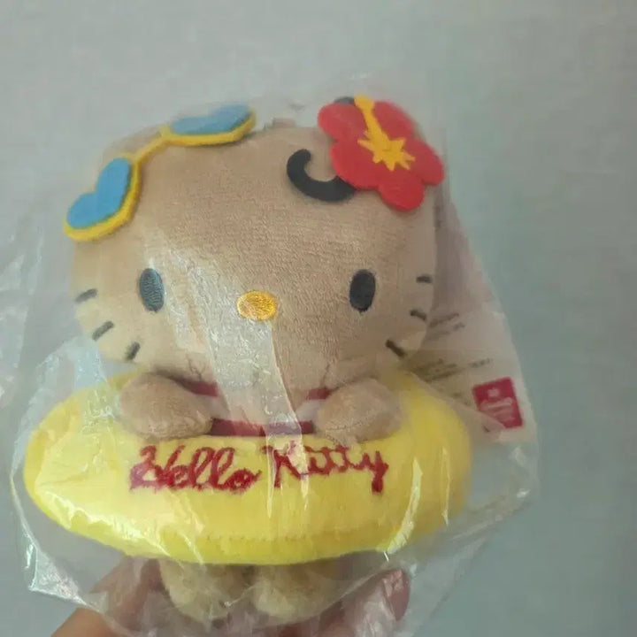 [BUNJANG] Aveil Kitty Doll Keychain / 아베일 태닝 키티 인형 키링