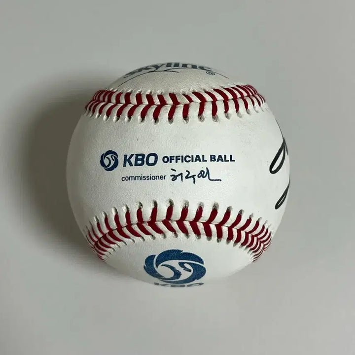[BUNJANG] KBO Official Ball Jun-woo Jeon Signed Ball / KBO 공인구 전준우 싸인볼