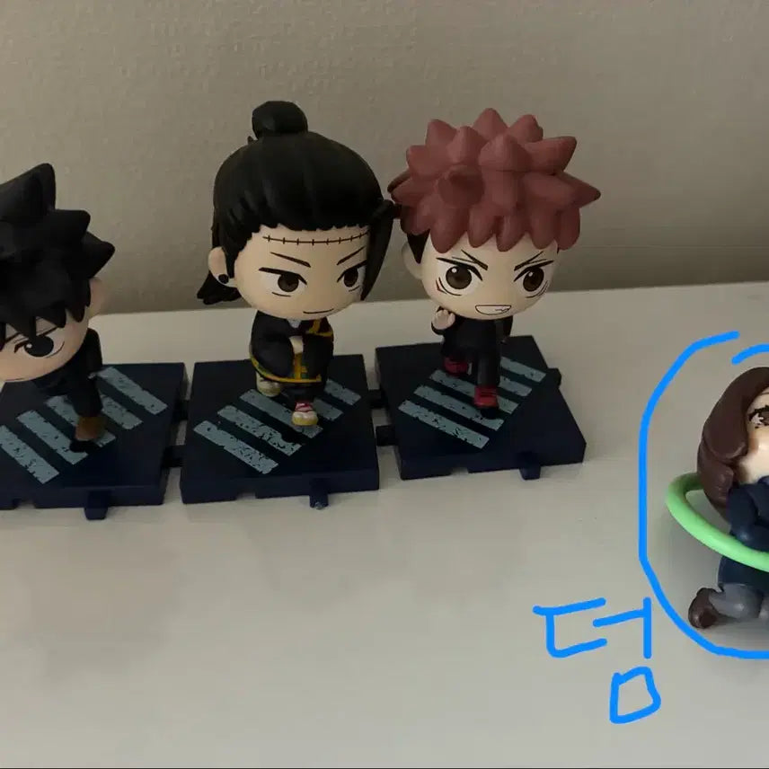 [BUNJANG] Jujutsu Kaisen Walking Step Gacha Figures Set - Geto, Itadori, Megumi / 주술회전 워킹스텝 가챠 피규어 게토 이타도리 메구미 일괄