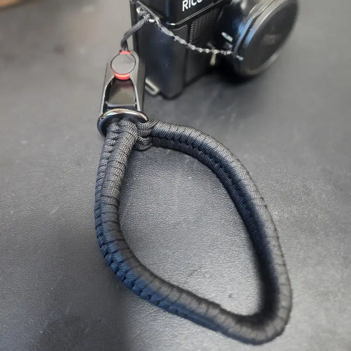 [BUNJANG] Black Paracord Camera Hand Strap / 카메라 핸드 스트랩