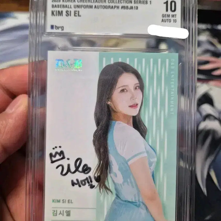 [BUNJANG] Kim Si El 2023 Cheerleader Collection Autograph Card (GEM MT AUTO 10, Limited 20) / 치어리더 김시엘 20한정 오토 BRG10/AUTO10 판매