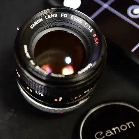 [SOLD OUT] 캐논 FD 50mm 1:1.4 S.S.C 렌즈