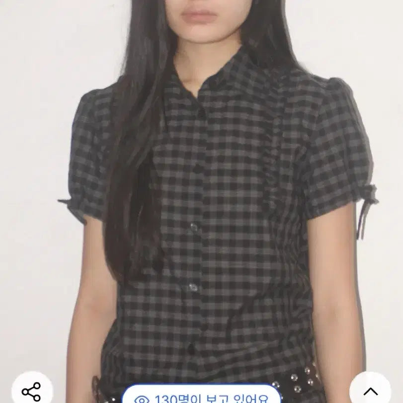 [BUNJANG] Place Studio Check Frill Puff Sleeve Single Collar Blouse (Charcoal) / 체크 프릴 포인트 스트랩 퍼프 소매 싱글 카라 블라우스 반팔 셔츠 (차콜
